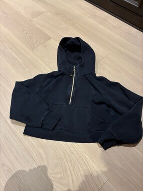 Lululemon Black scuba Half-Zip cropped Hooded Pullover Sweatshirt
